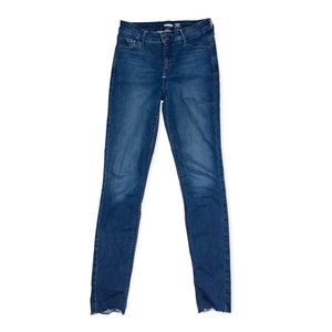 Old Navy rockstar skinny woman’s jeans